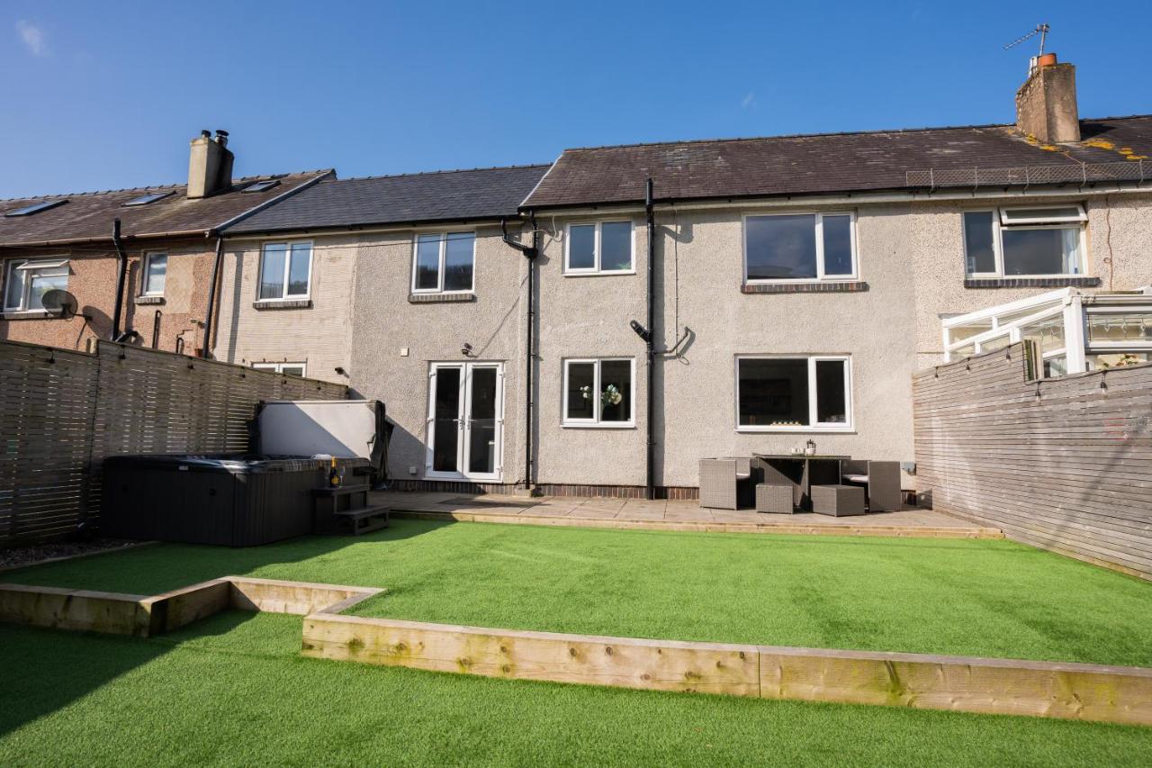 No40Barmouth-Modern,Spacious&Hot Tub Exterior foto